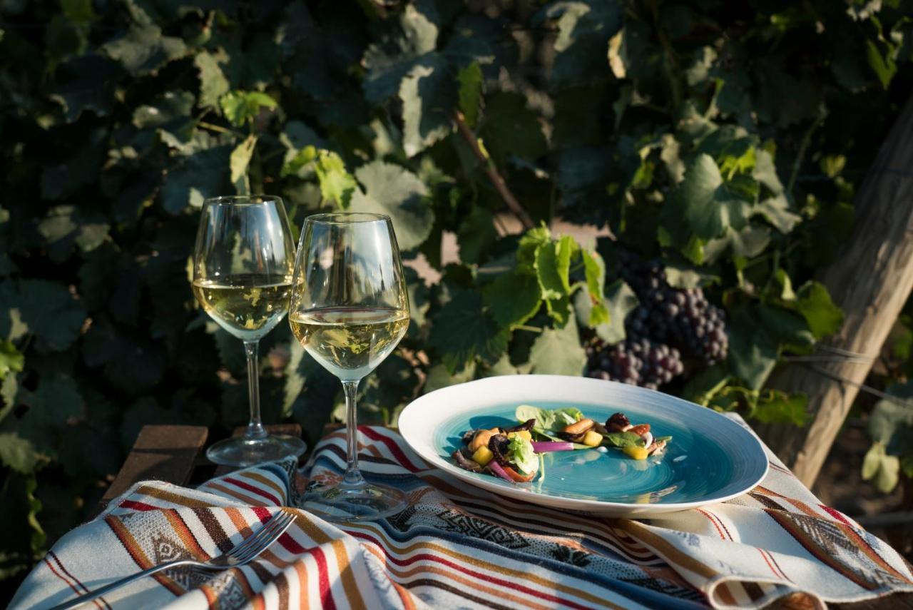 Is Cheas Wine Farm Boutique Hotel San Vero Milis Екстер'єр фото
