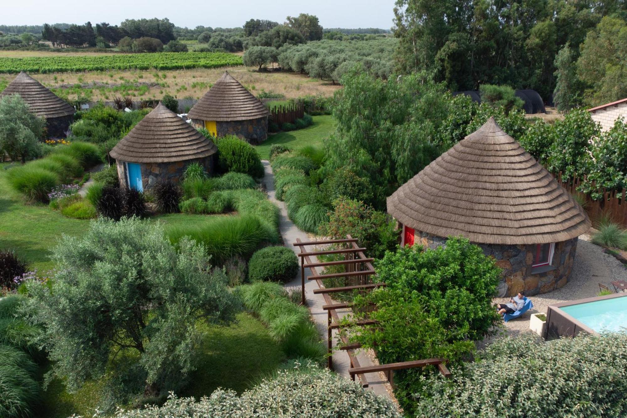 Is Cheas Wine Farm Boutique Hotel San Vero Milis Екстер'єр фото