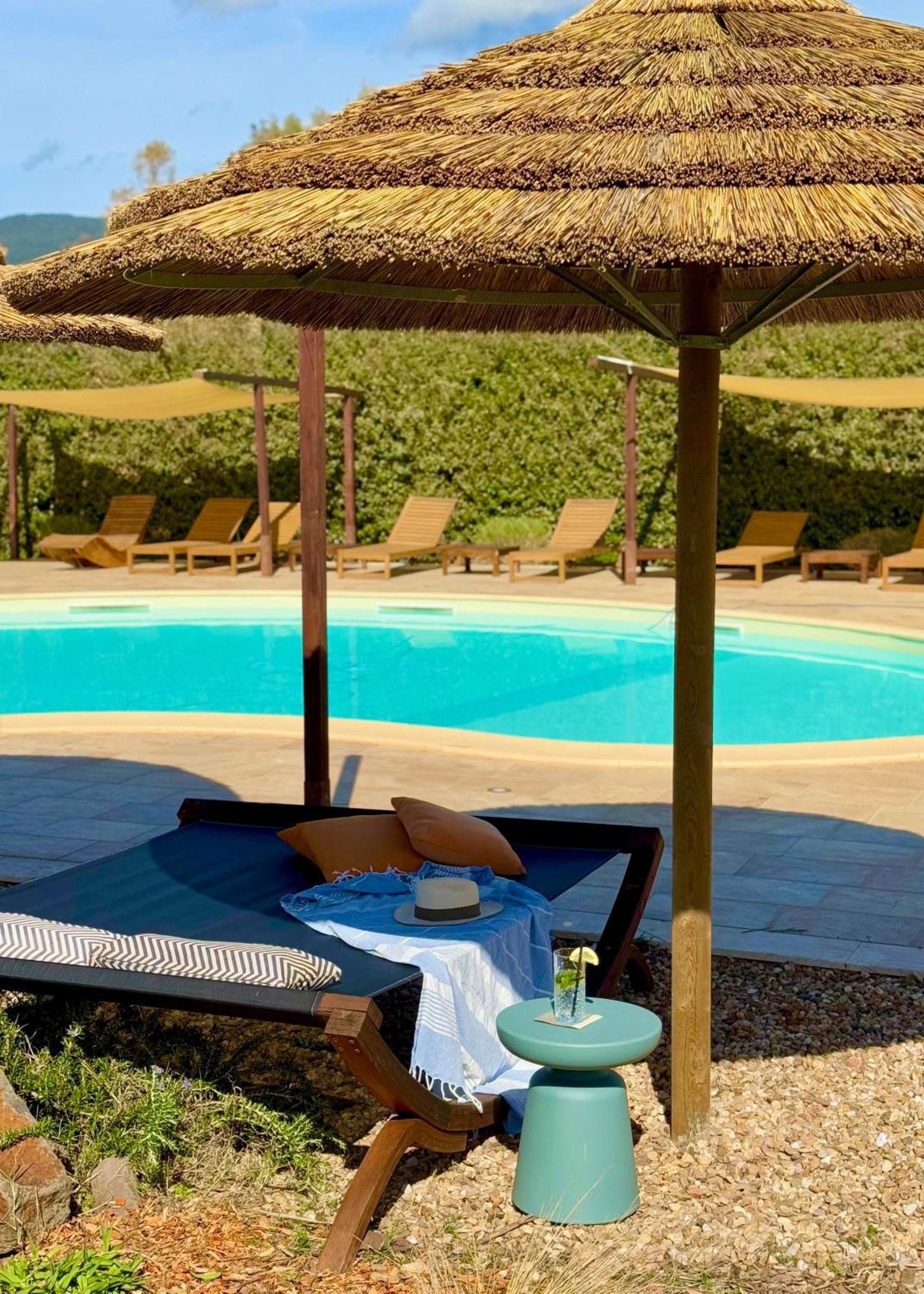 Is Cheas Wine Farm Boutique Hotel San Vero Milis Екстер'єр фото